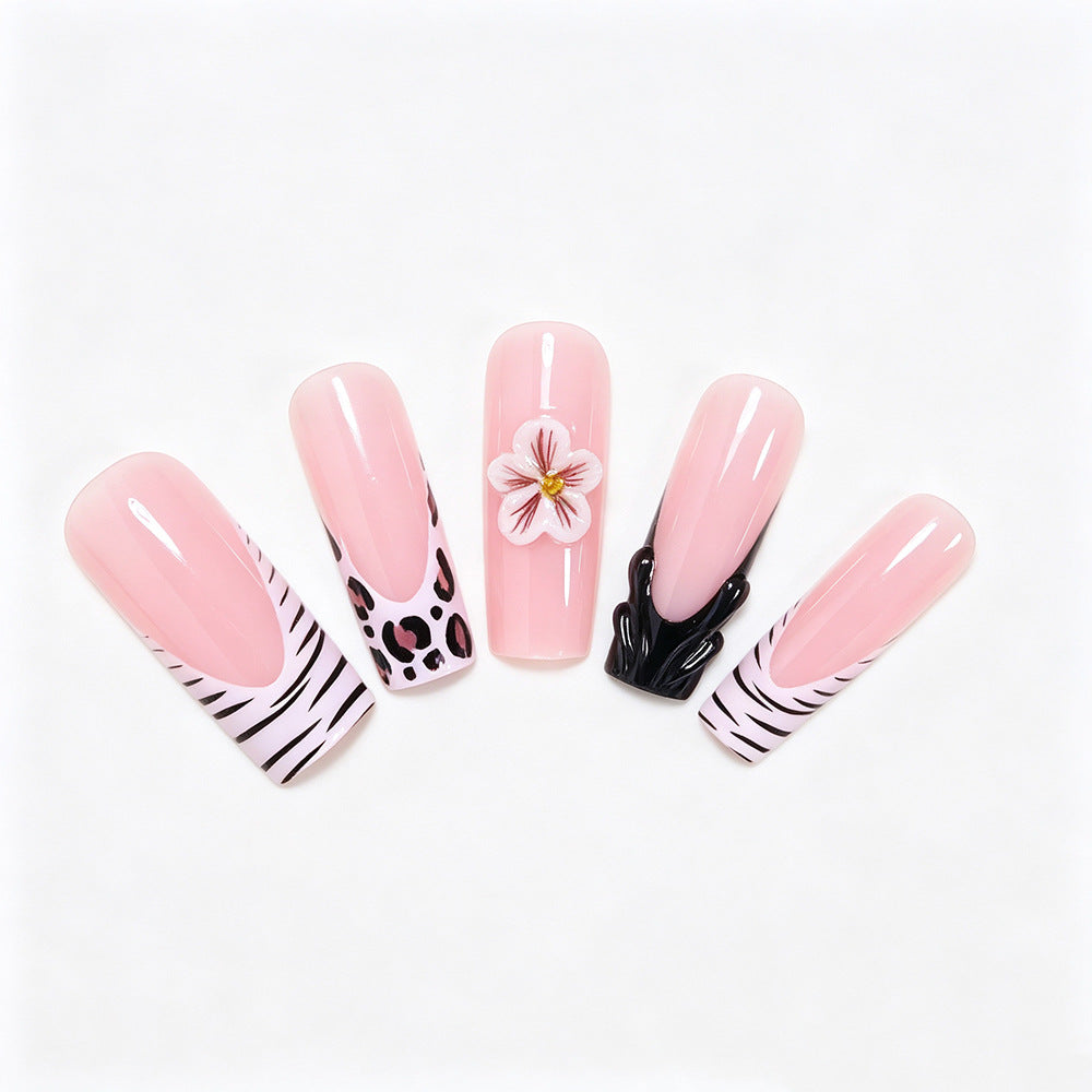 Artistic Press-On Nail Art Tips with Floral and Animal Print Designs Kalsten