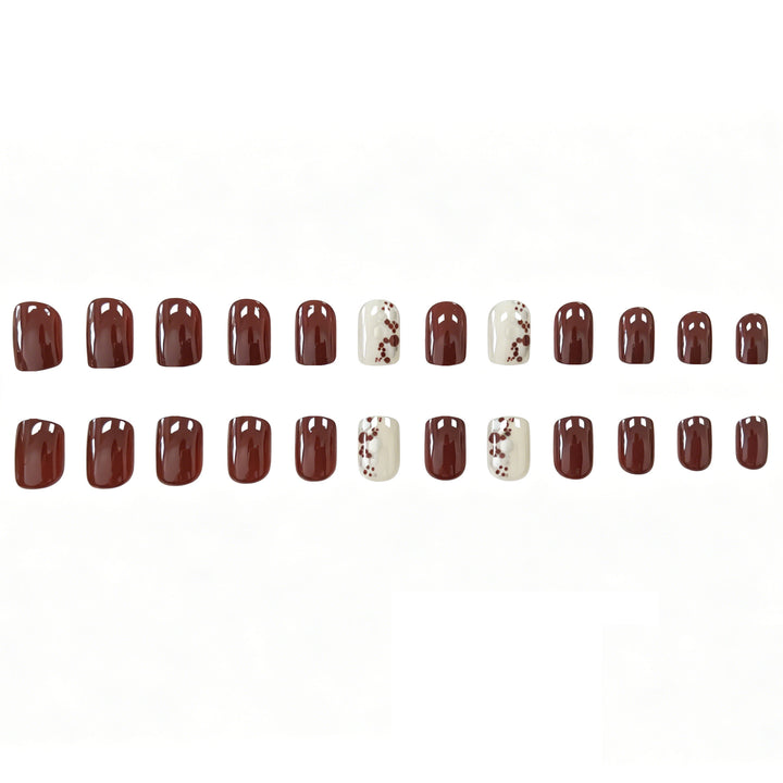 Elegant Glossy Nail Art Kalsten