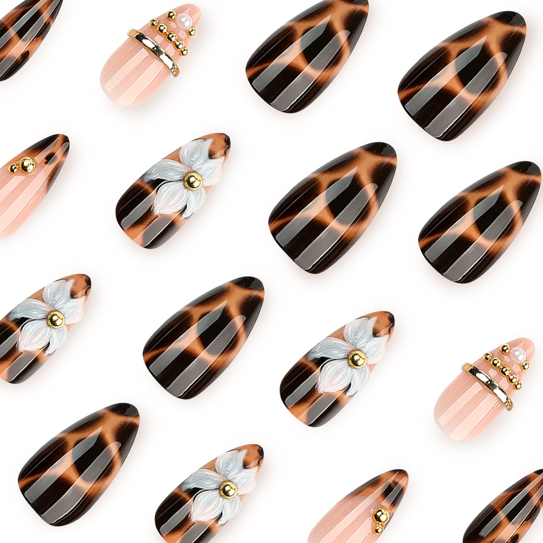 Artful stiletto nails with flower and leopard design Kalsten
