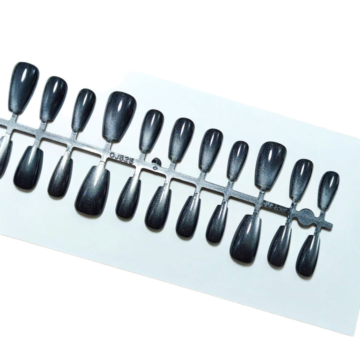 Elegant Art Nails with Shimmering Finish Kalsten