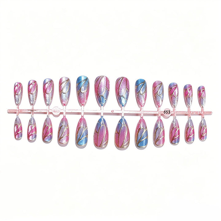 Artificial nail set with shimmering color gradients and elegant 3D details Kalsten