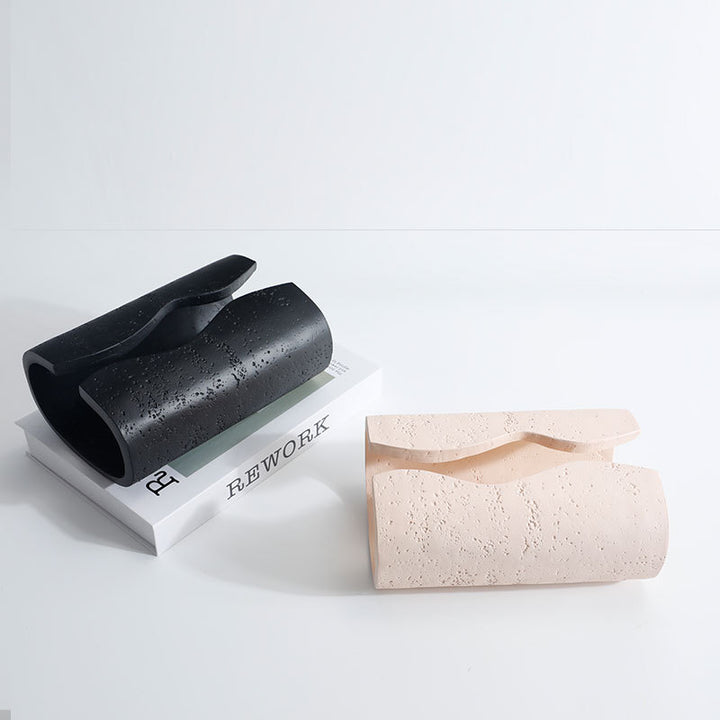 Modern Tissue Holder