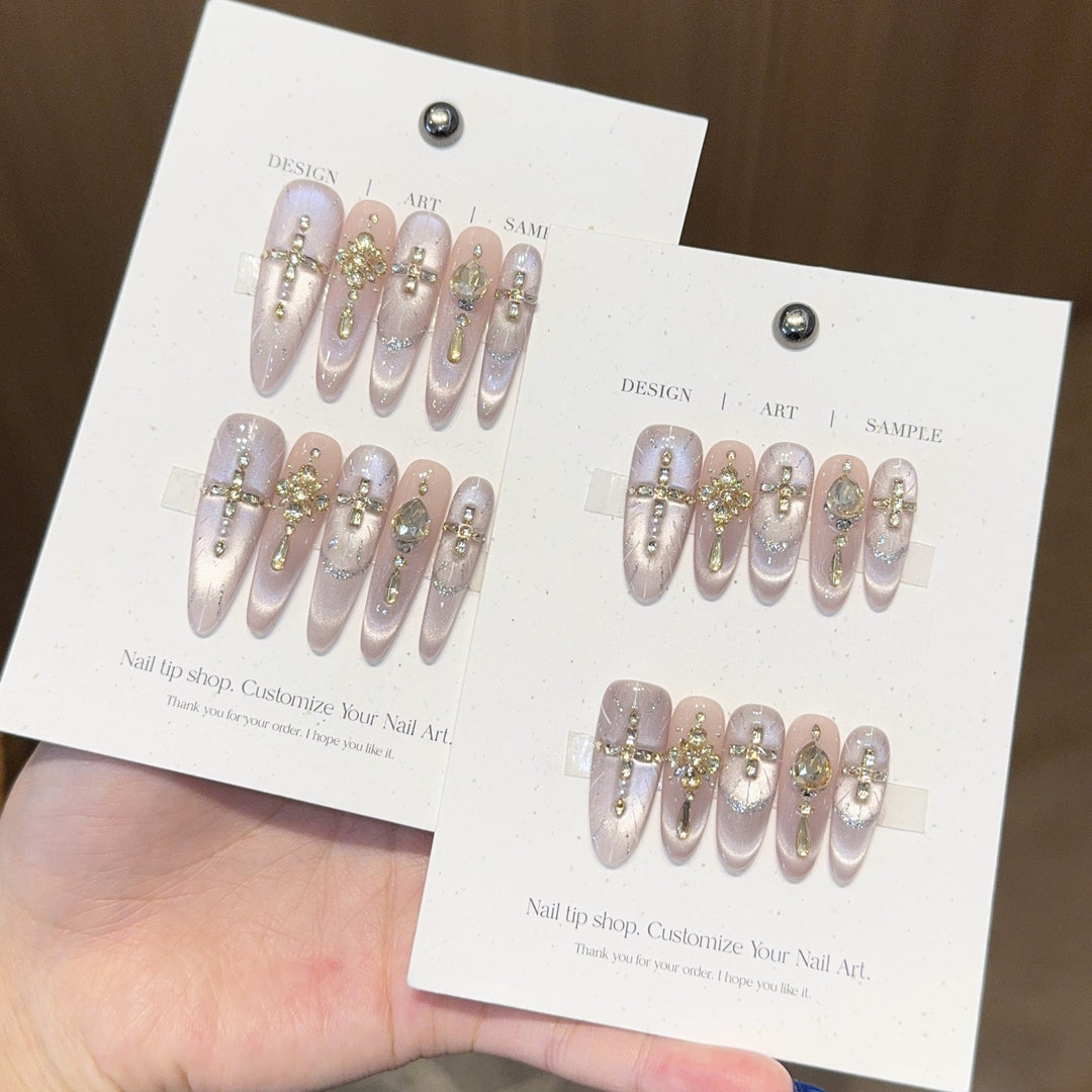Artificial nails with elegant rhinestone and glitter details Kalsten