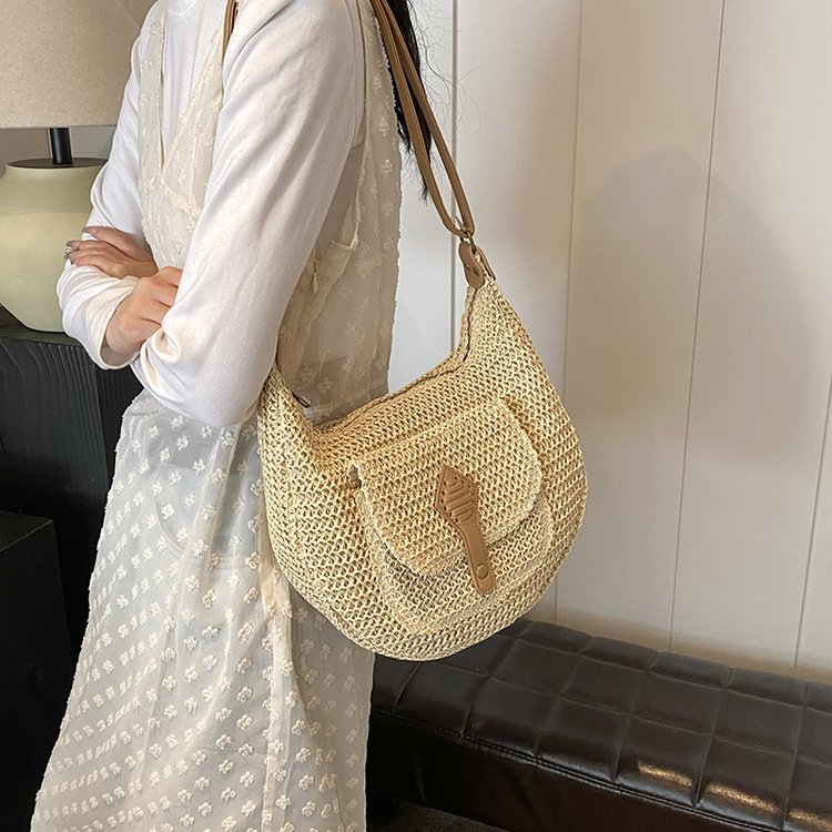 Bucket bag made of fine natural fabric Kalsten