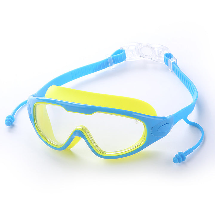 Swim mask with large field of vision and comfortable silicone padding Kalsten