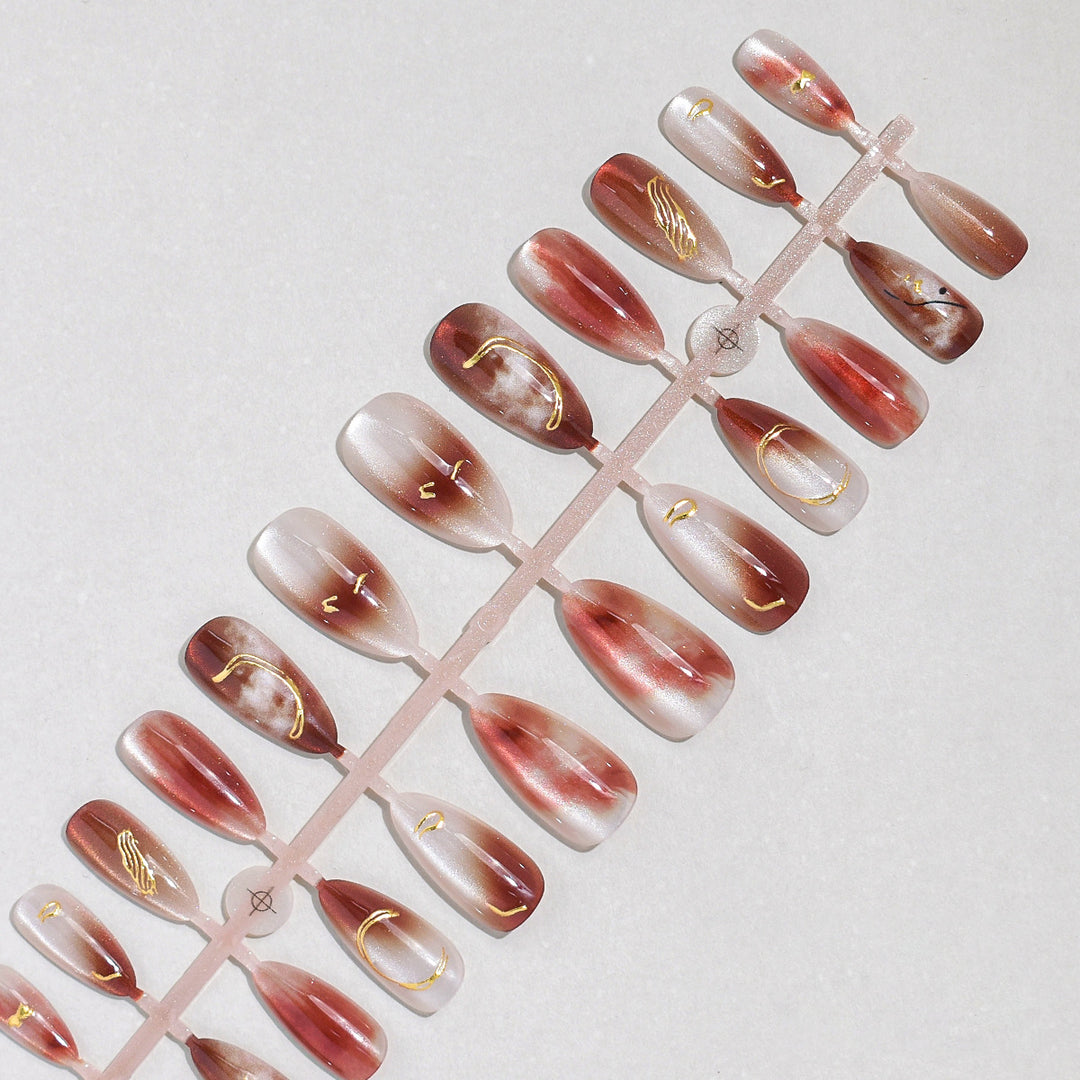 Elegant Ornamented Press-On Nail Set Kalsten