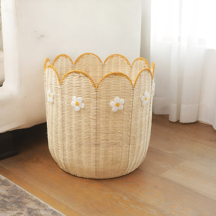 Decorative Scalloped Edge Woven Basket Kalsten