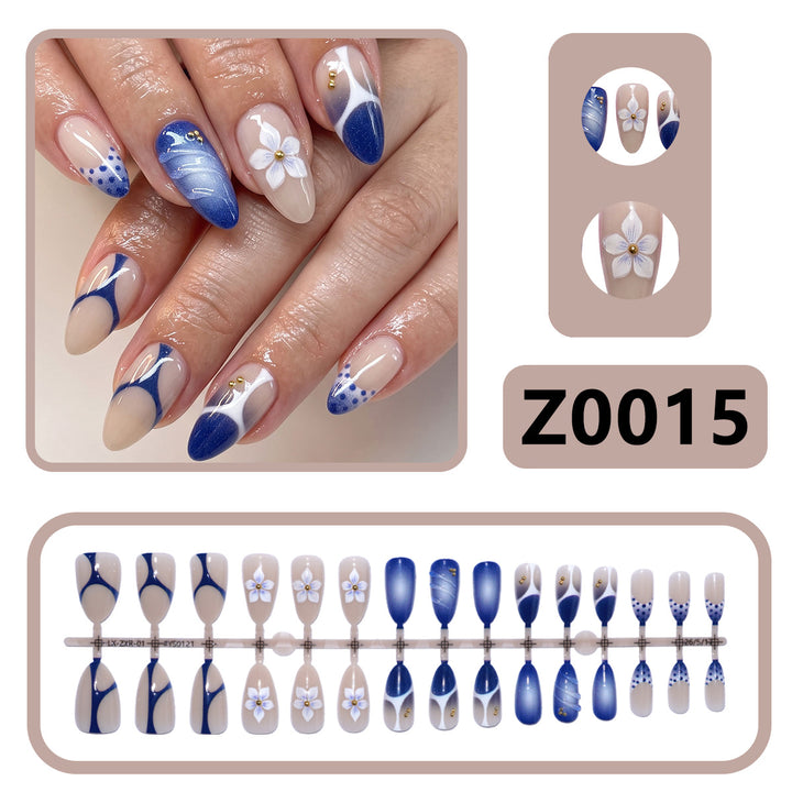 Elegant Artful Nail Design Set