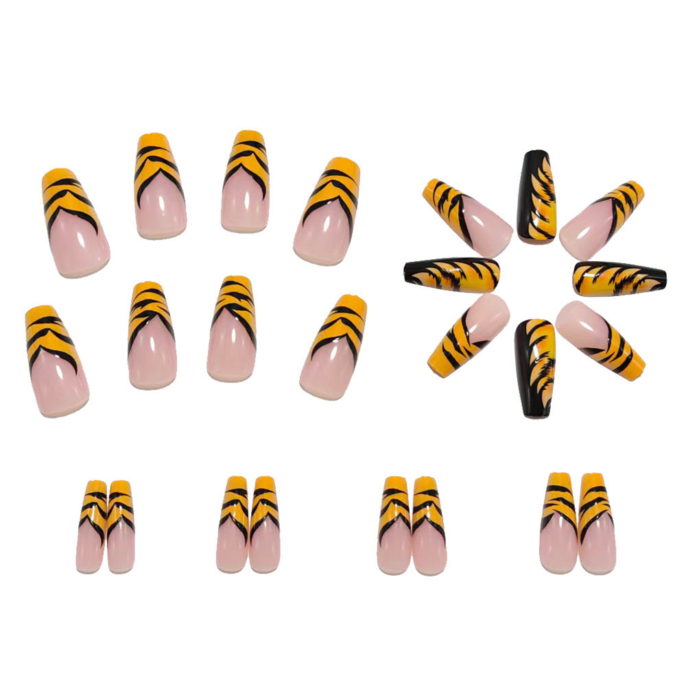 Creative Art Nails in Tiger Stripes Design Kalsten
