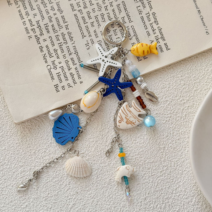 Playful keychain with maritime flair Kalsten