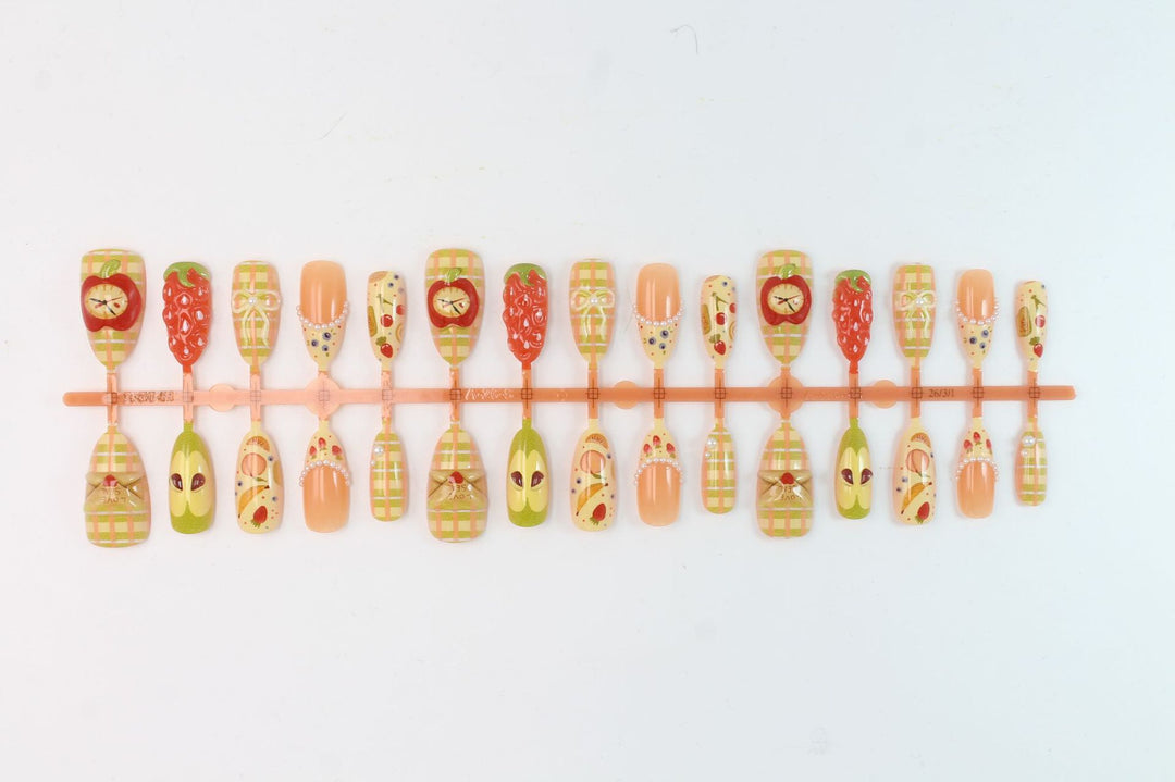 Artificial nail set with cheerful fruit and flower motifs Kalsten