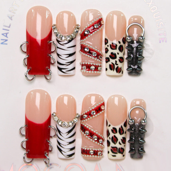 Nail art set with glamorous accents and extraordinary designs Kalsten