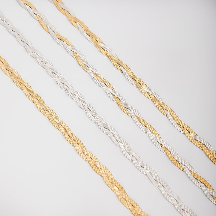 Elegant Textured Wire Bracelet Kalsten