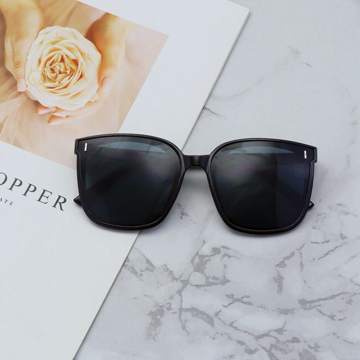 Contemporary Square Frame Sunglasses Kalsten