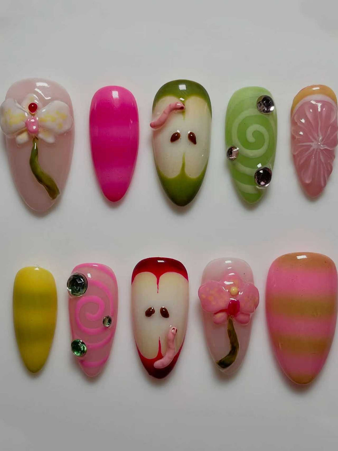 Decorative 3D Floral Press-On Nail Extensions Kalsten