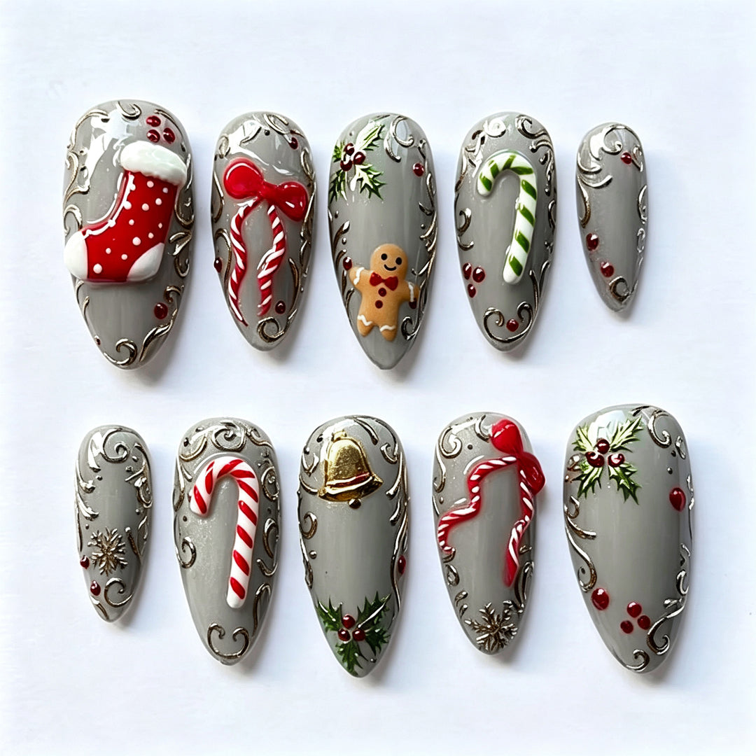 Holiday-Themed Decorative Press-On Nails