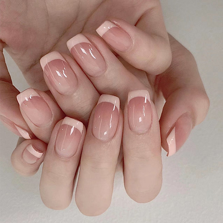 Glossy Nail Set Kalsten