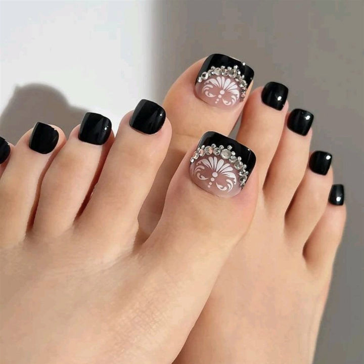 Decorative Press-On Toenails with Elegant Gemstone Accents Kalsten