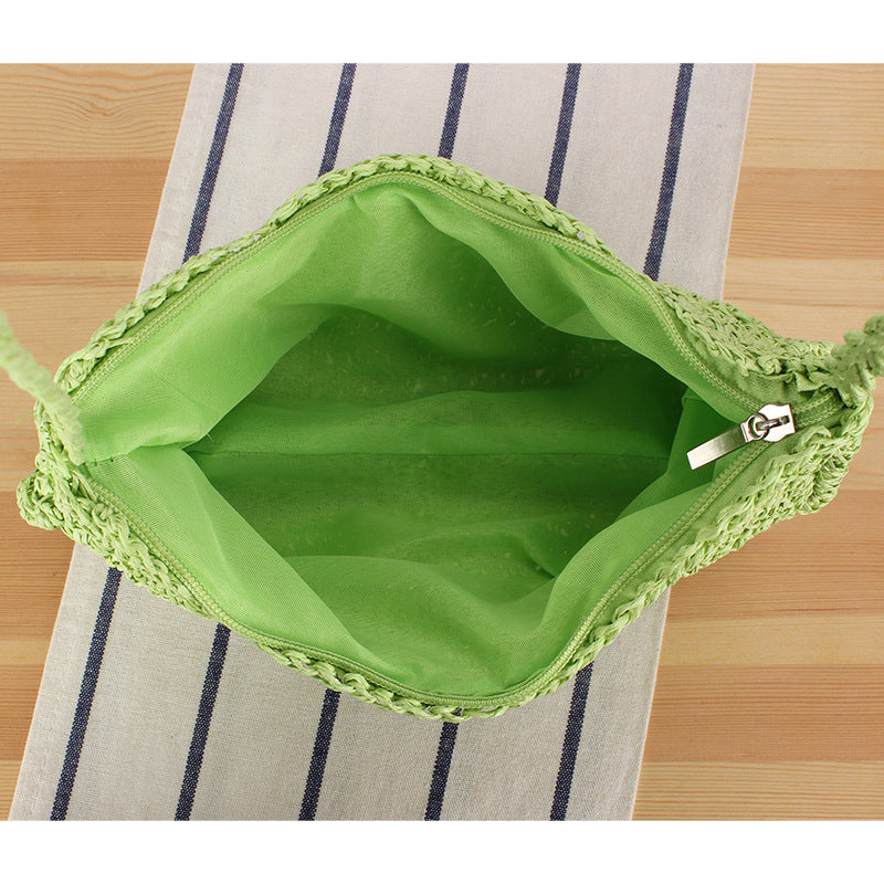 Shoulder bag made of natural woven material with stylish design Kalsten