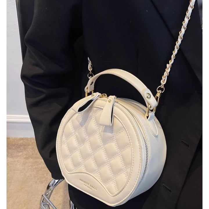 Quilted Round Crossbody Bag Kalsten