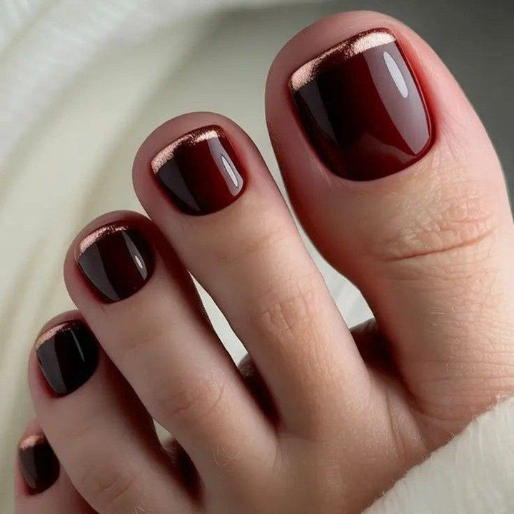 Elegant toenail art Kalsten
