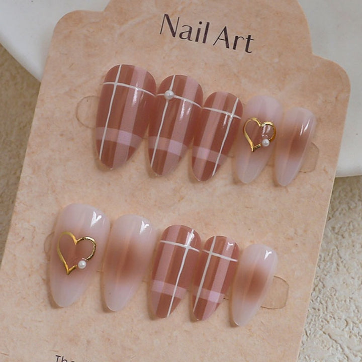 Artistic Floral and Star-Embellished Press-On Nail Set Kalsten