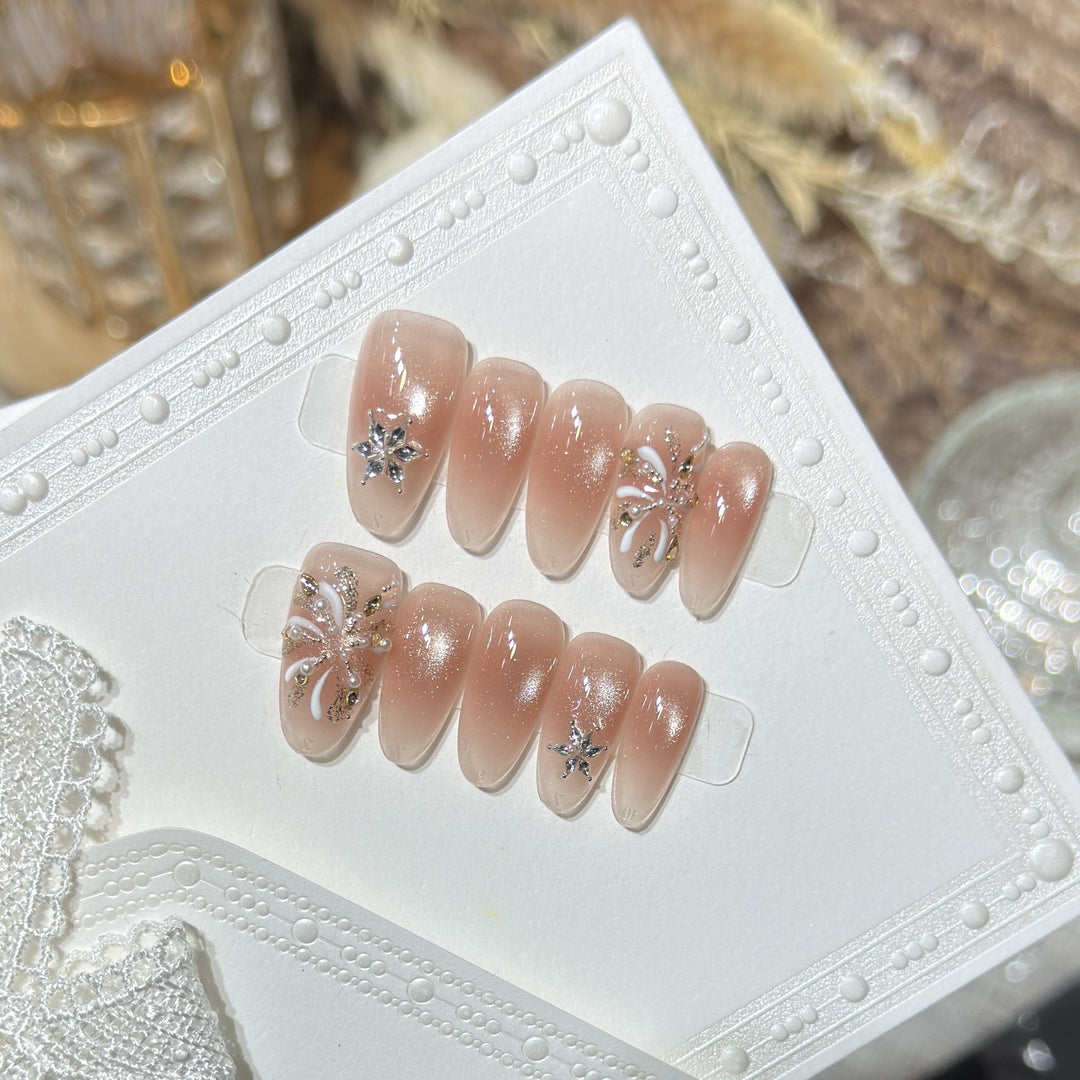 Elegant Press-On Nail Set with Decorative Star Accents Kalsten