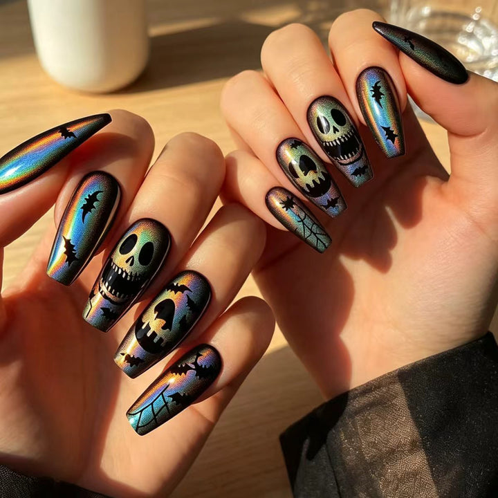 Creative Halloween-Themed Nail Art Kalsten