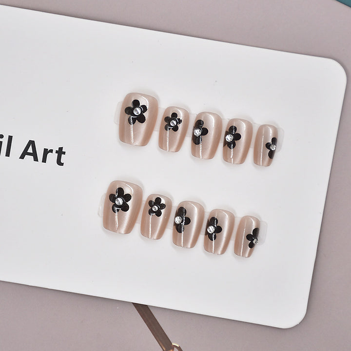 Glamorous Heart-Themed Press-On Nail Set Kalsten