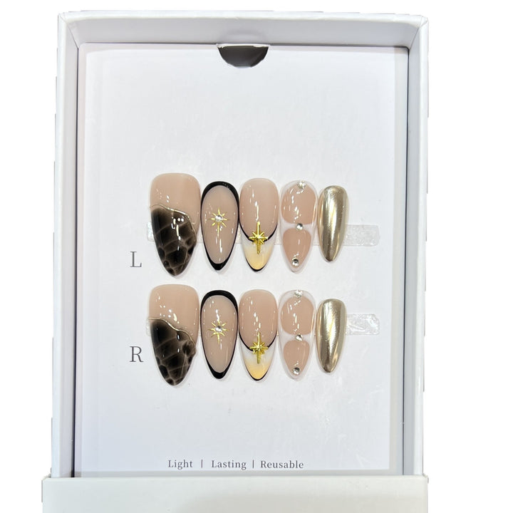 Reusable Stiletto Nail Art Set with Star and Gold Accents Kalsten