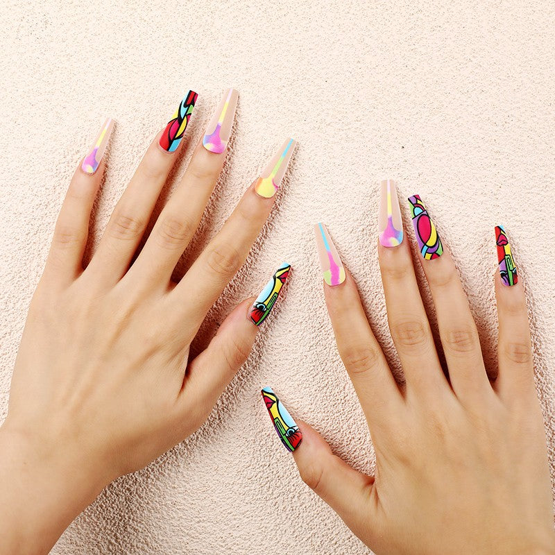 Creative artificial nails in playful design Kalsten