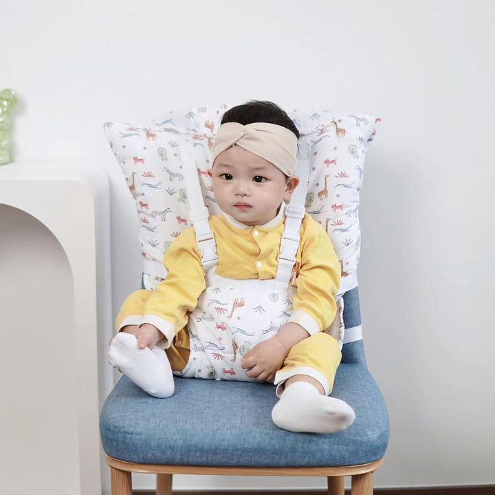 Padded Star-Print Infant High Chair Booster Seat Insert with Five-Point Safety Harness