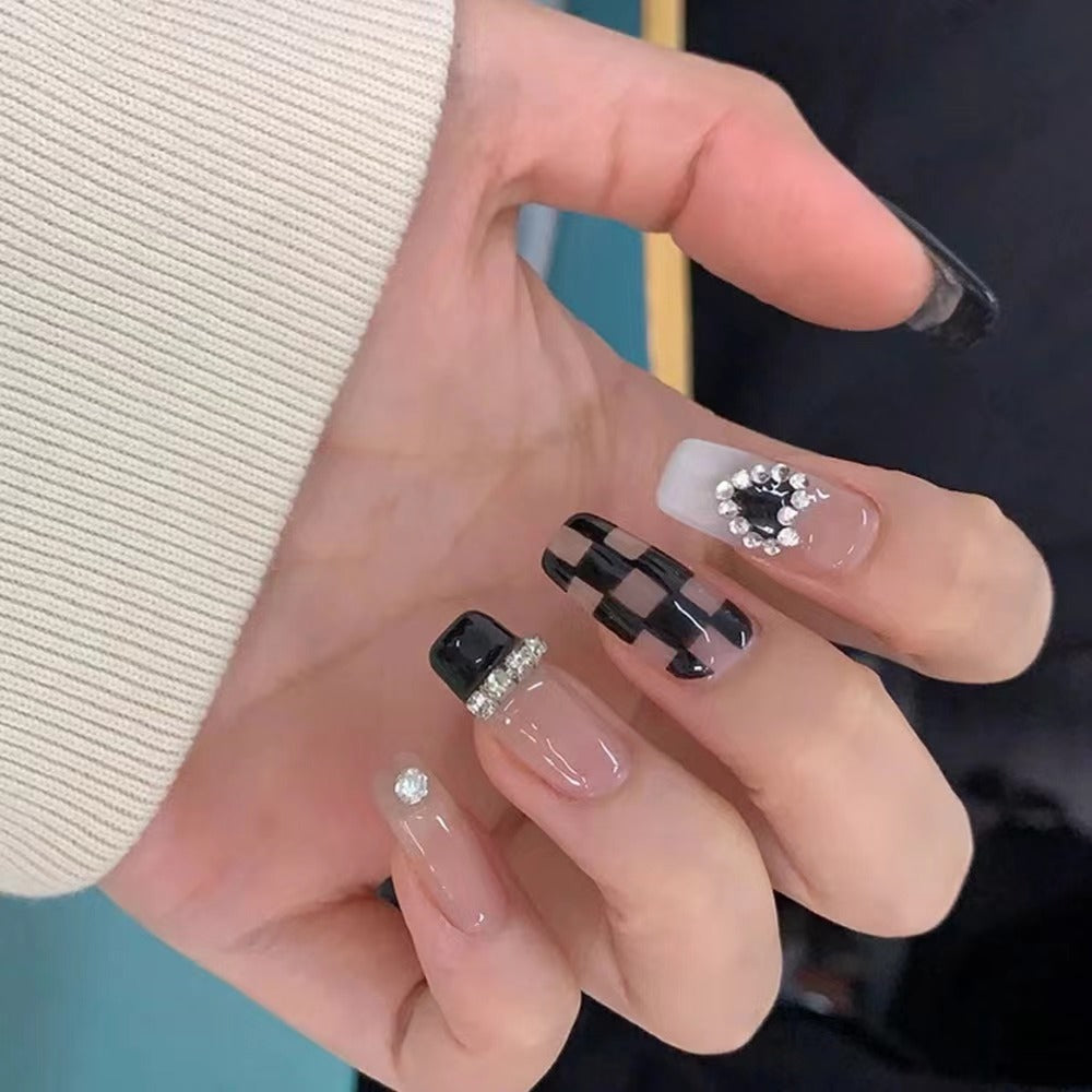 Designer Nail Art Kalsten