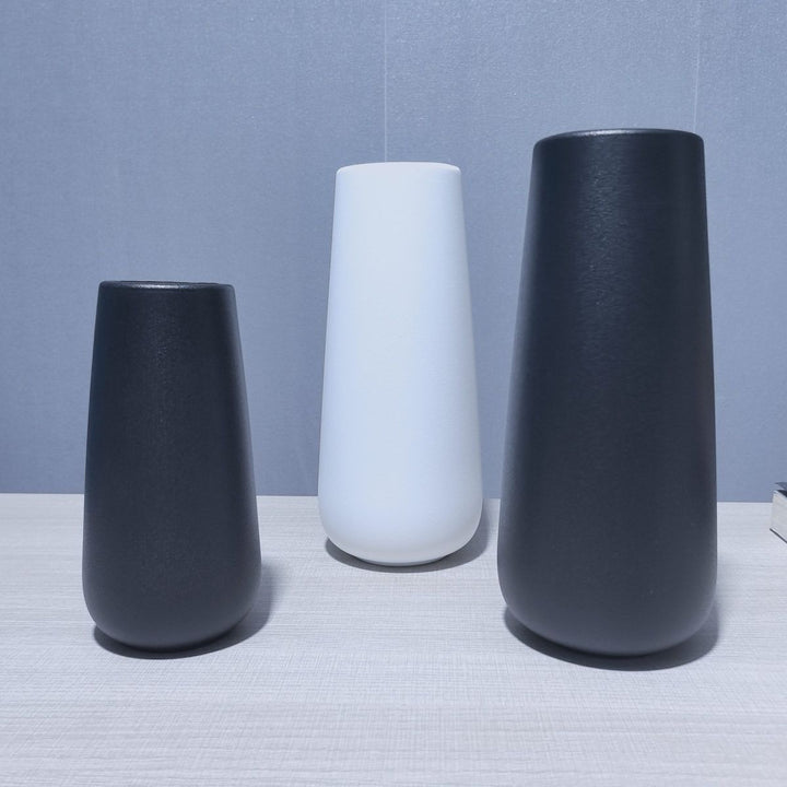 Modern Minimalistic Decorative Vase Kalsten