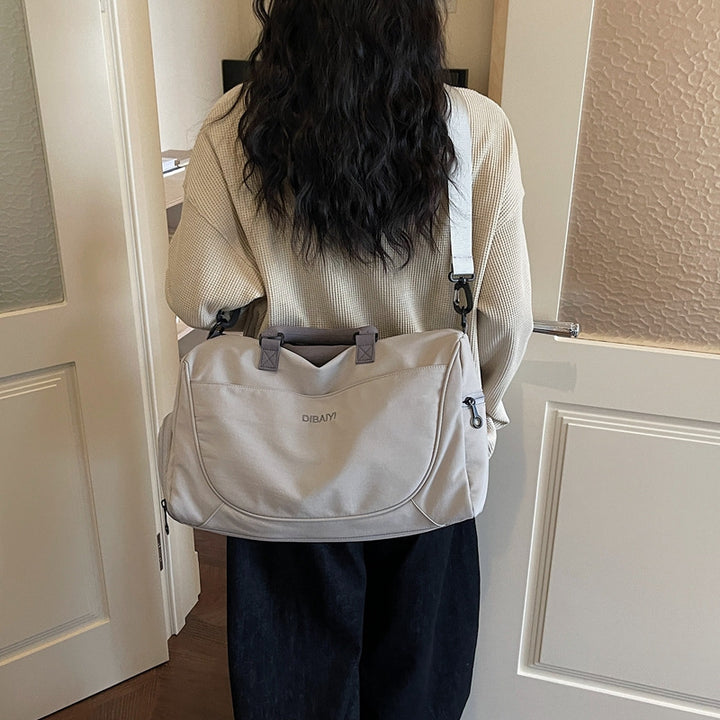 Spacious Weekend Duffle Kalsten