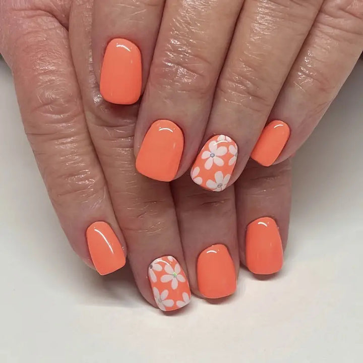 Decorative Floral Press-On Nail Set Kalsten