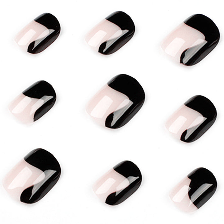 Artful nail art with elegant wave pattern and modern accents Kalsten