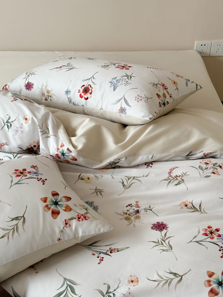 Microfiber bedding set with colorful terrazzo pattern, soft & easy care