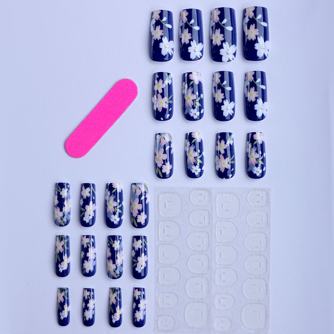 Artificial Nails in Floral Design Kalsten