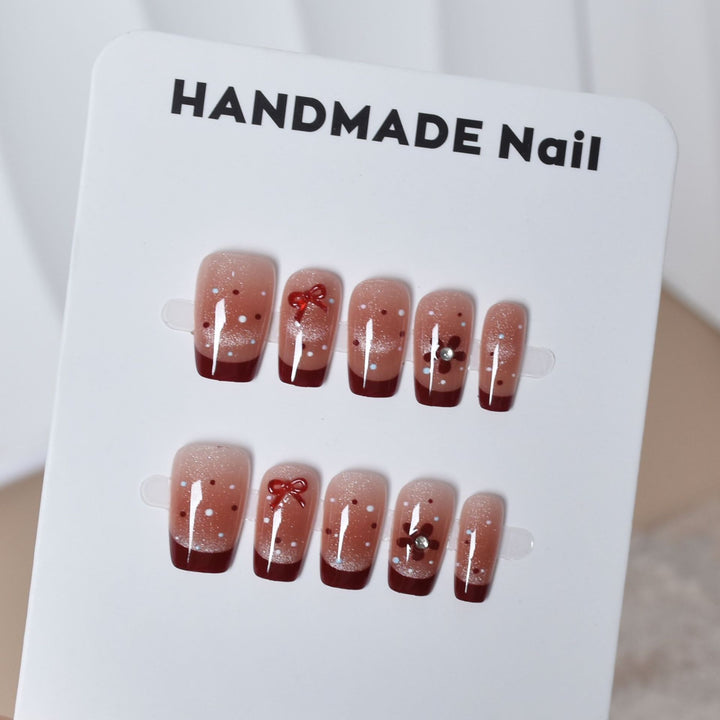 Artistic French Tip Decorative Press-On Nails Kalsten