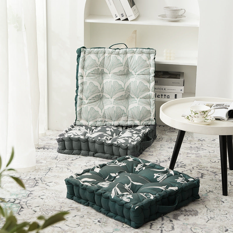 Padded chair cushion with carrying handle and decorative stitching Kalsten