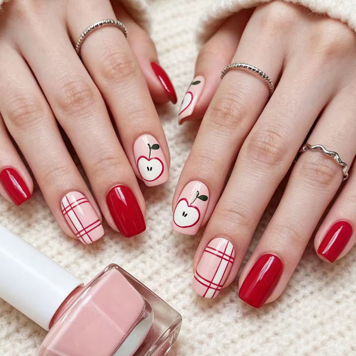 Artificial nails with fruity apple design Kalsten