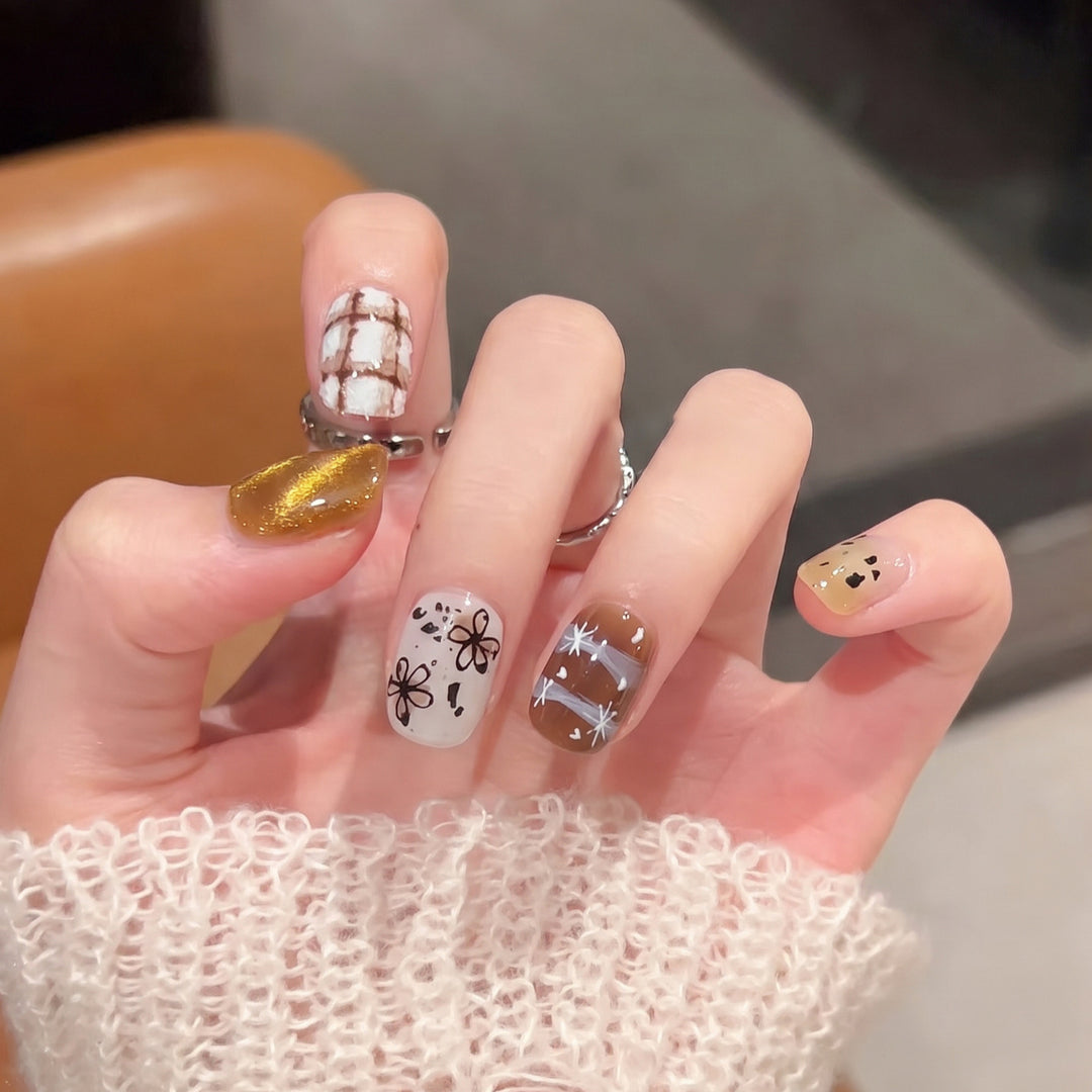 Artistic Press-On Nail Set with Unique Design Elements Kalsten
