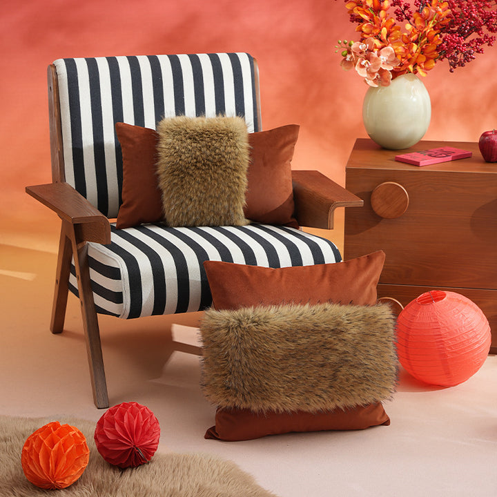 Decorative cushion set with heart-shaped faux fur cushion and two velvety back cushions Kalsten