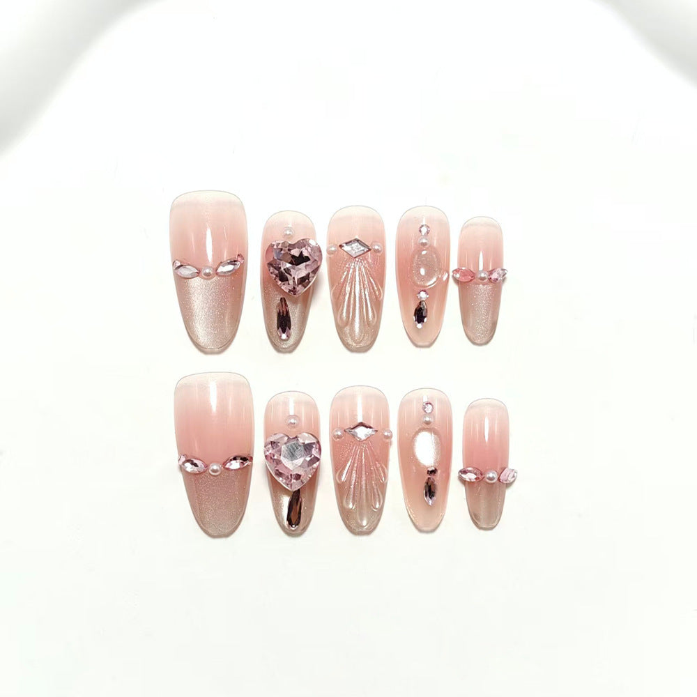 Creative 3D Nail Art with Cute Bear Designs Kalsten