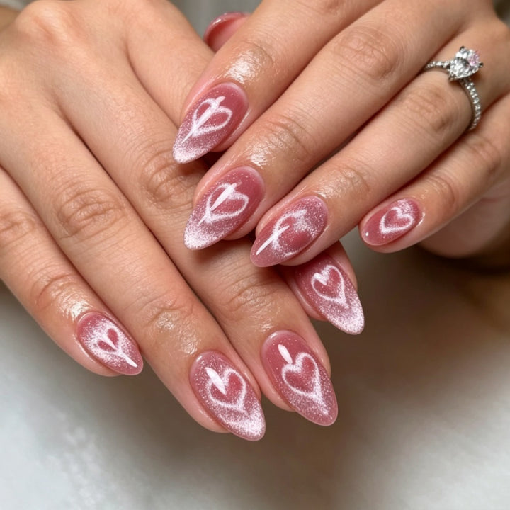 Artificial nails in romantic heart design Kalsten