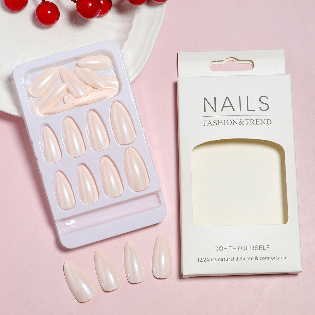 Glossy Faux Nail Set Kalsten