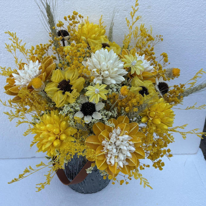 Dried Botanical Flower Bouquet