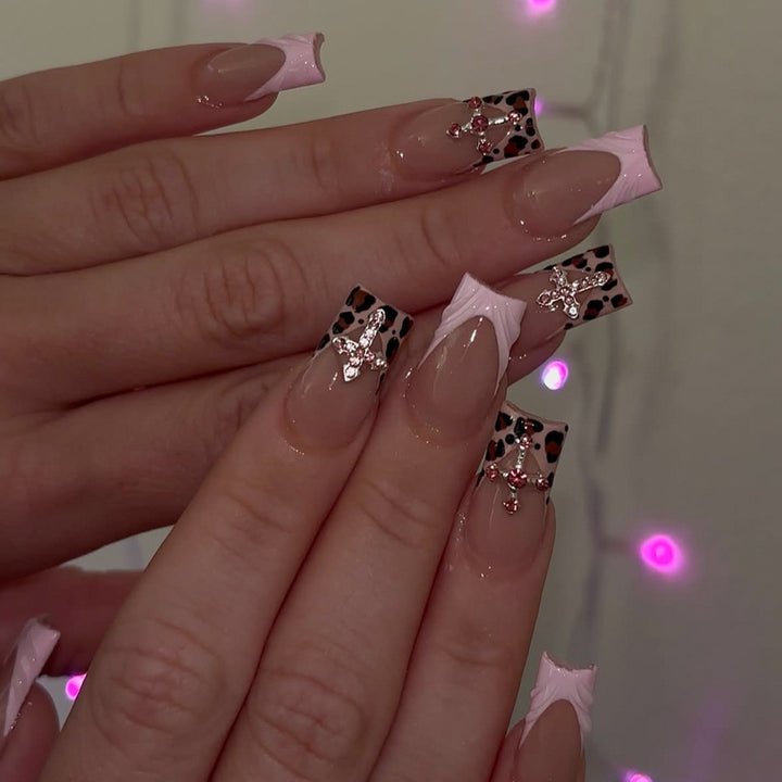 Decorative Gel Nail Extensions Kalsten