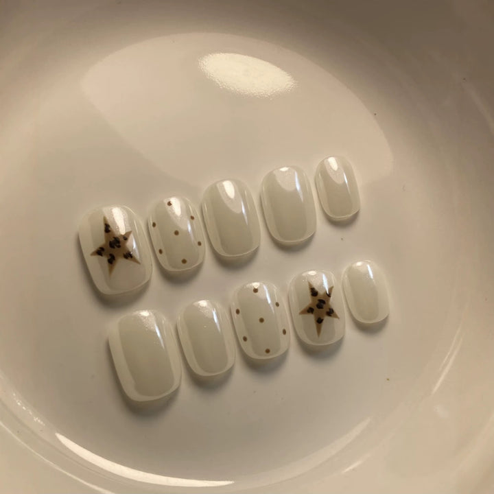 Artistic Star-Patterned Press-On Nails